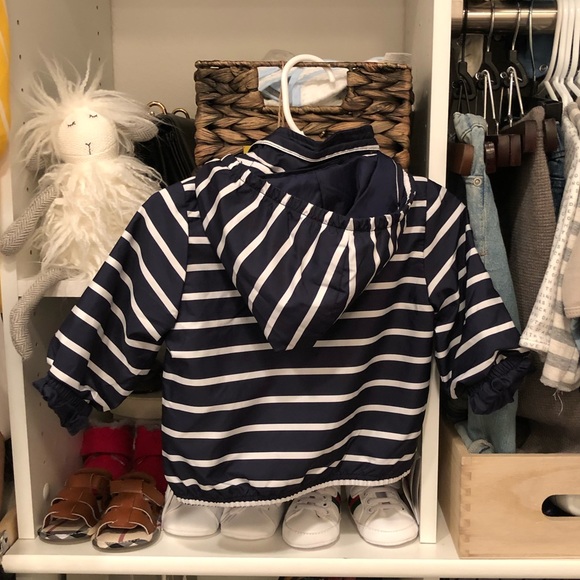 Baby boy windbreaker jacket 4-6 months - Picture 2 of 3